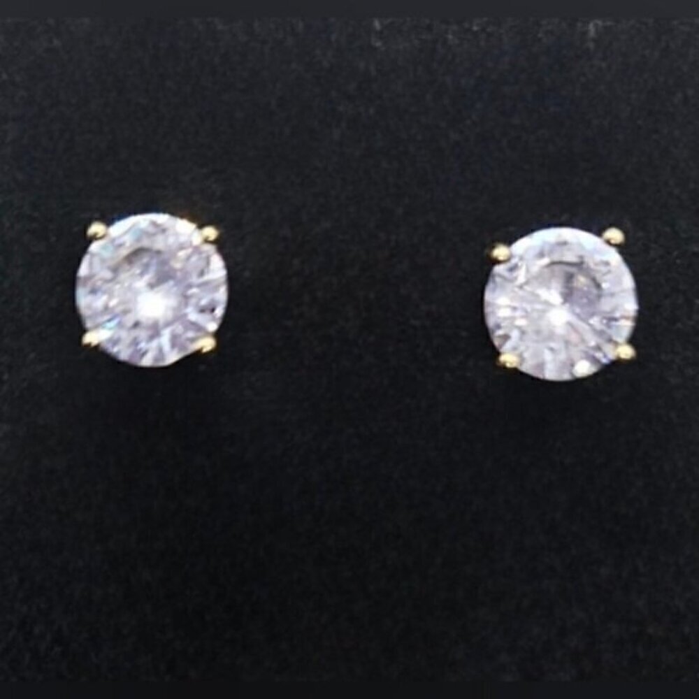 Gold Tone 7mm Cubic Zirconia Round Stud Earrings Classic Sparkle